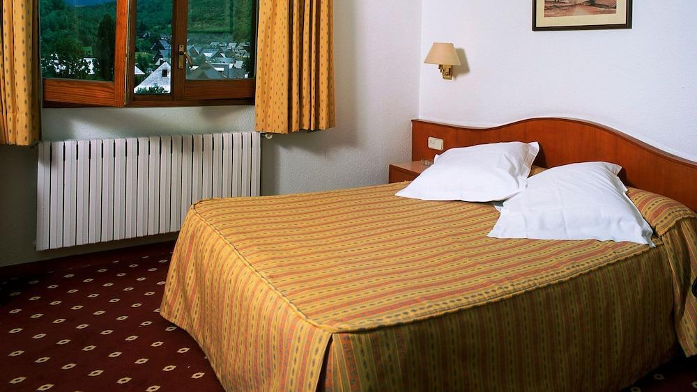 Hotel Edelweiss アルティエス エクステリア 写真