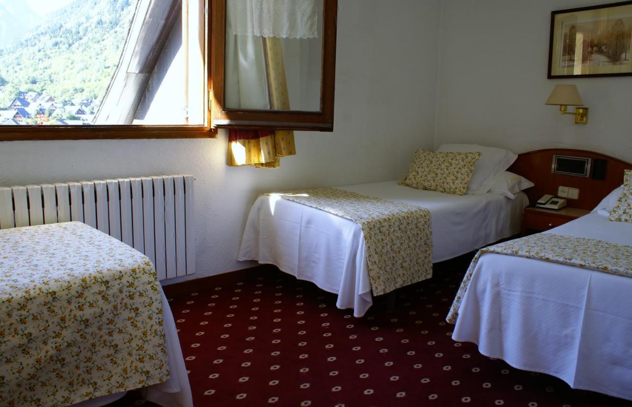 Hotel Edelweiss アルティエス エクステリア 写真